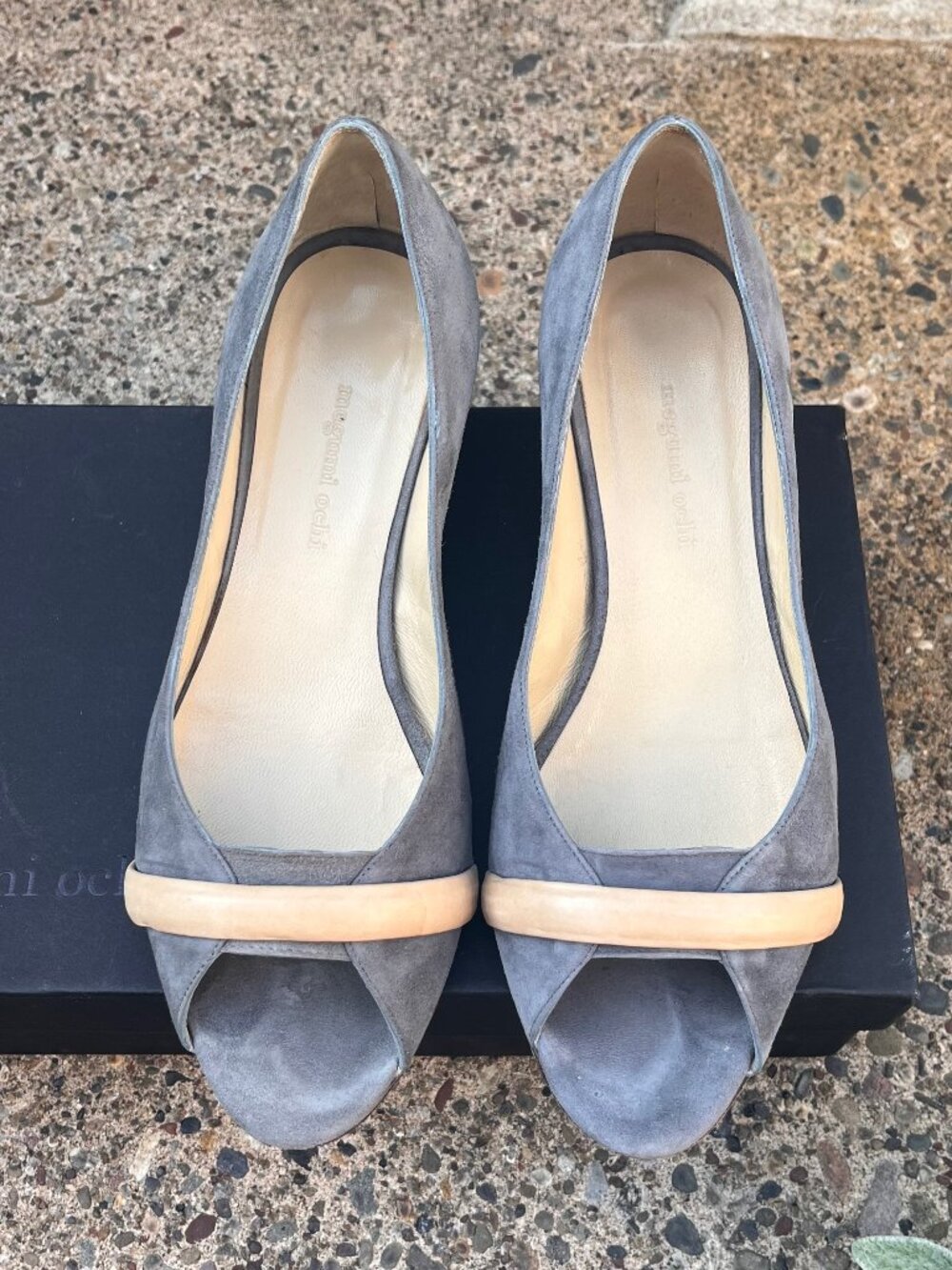 megumi ochi grey suede / beige peek-a-boo pump